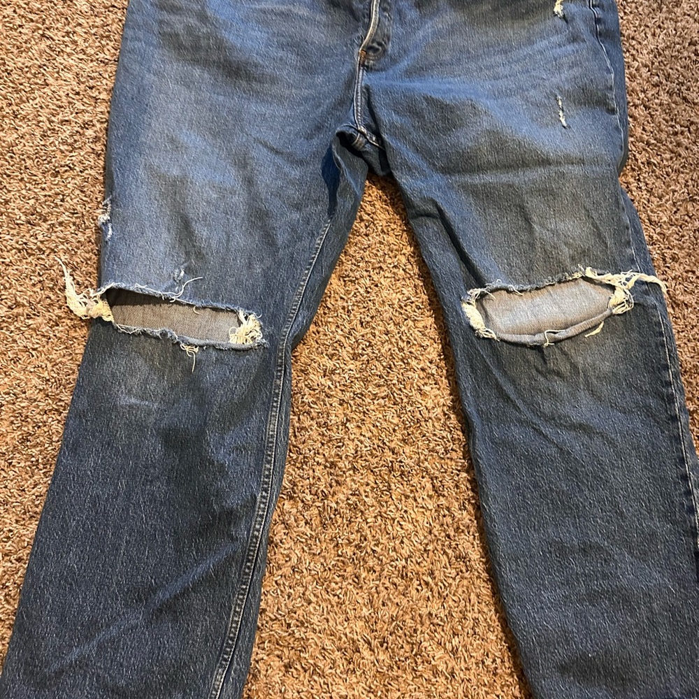 Men's Distressed Blue Jeans